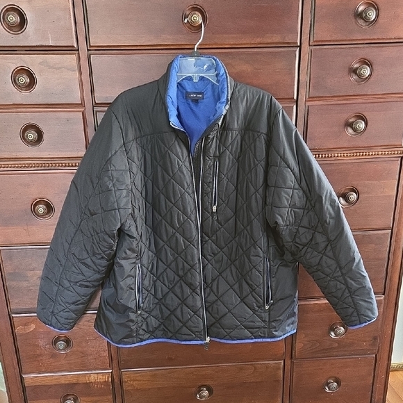 Lands' End Jackets & Blazers - Lands End Women's Quilted Winter Coat Size 2x  Black with blue trim. Primaloft.